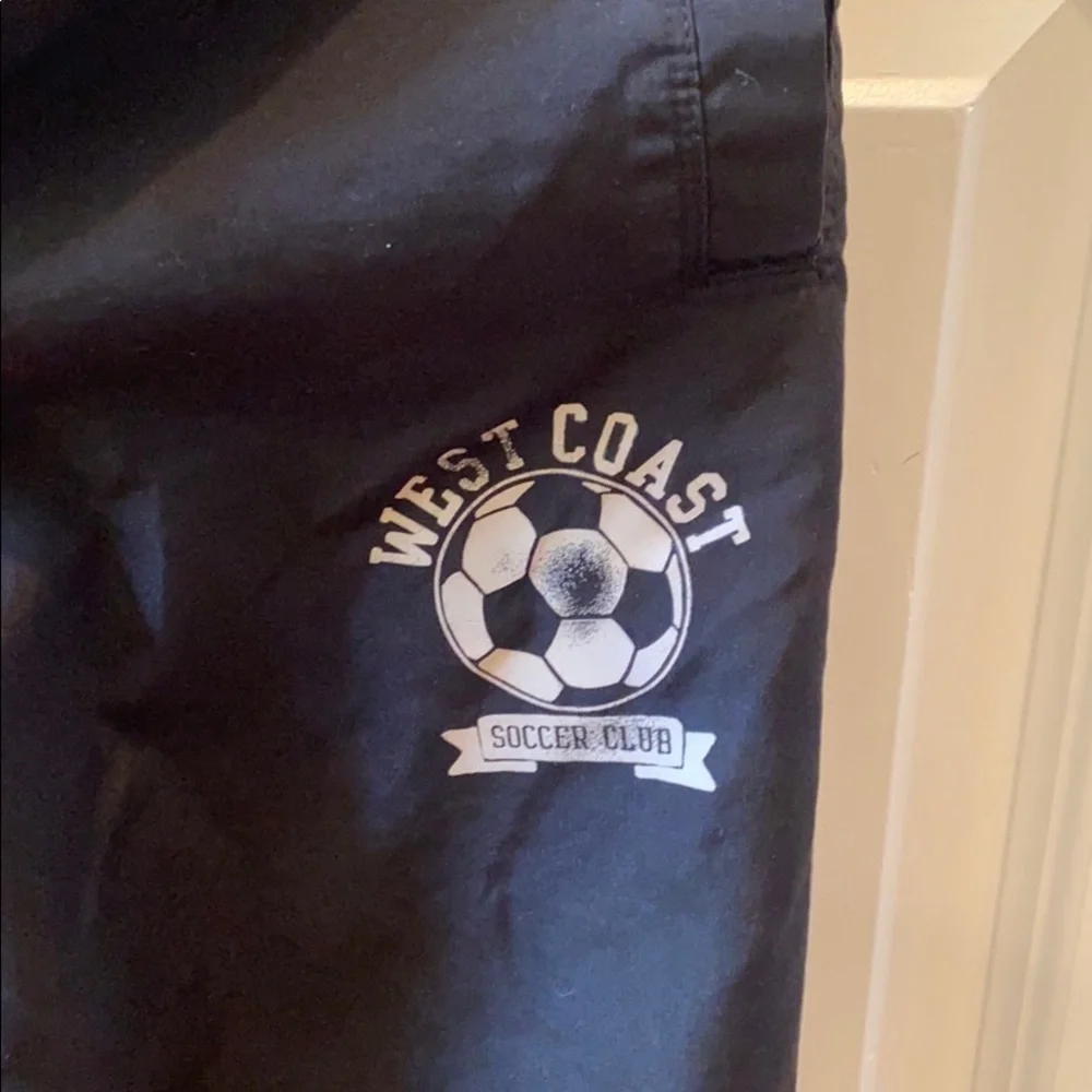 Old Navy Athletic Pants Large. Black.